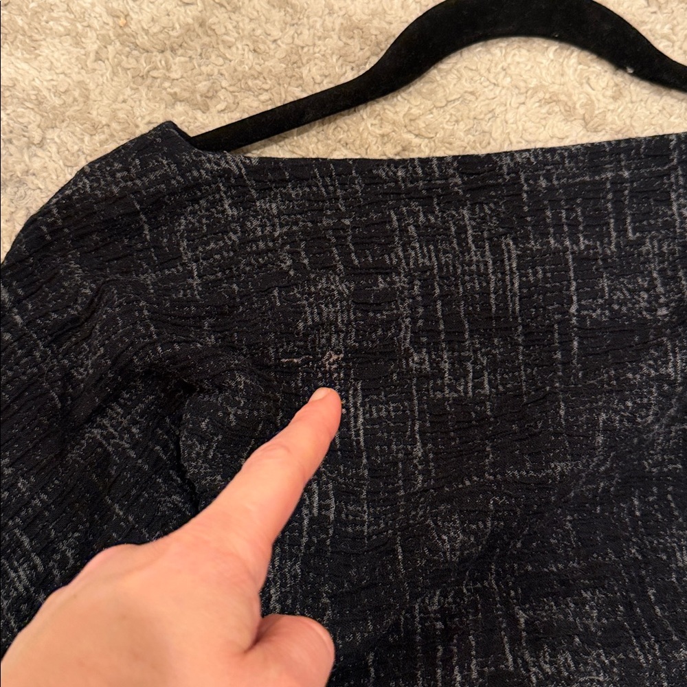 Eileen Fisher Top Size XL - Picture 10 of 11